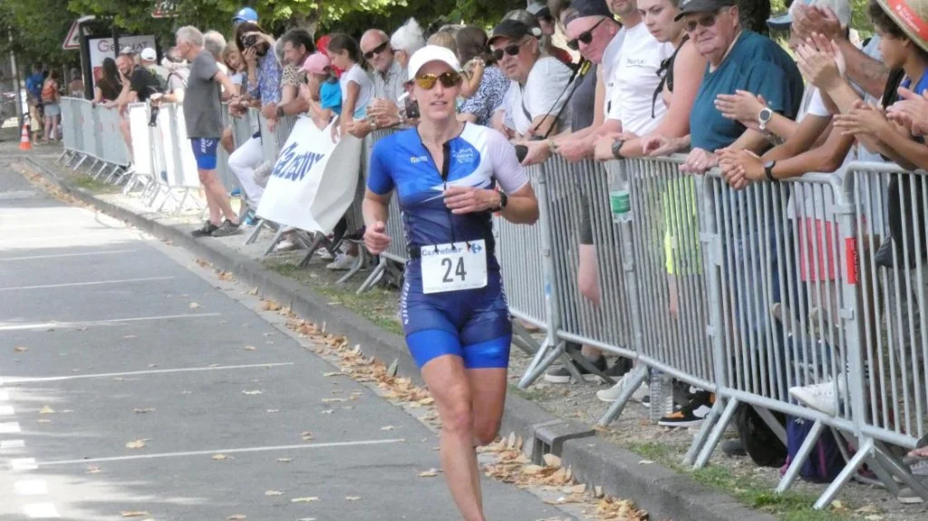 Mélanie Jadczak en course — photo Jacques Bosserelle, L'Union