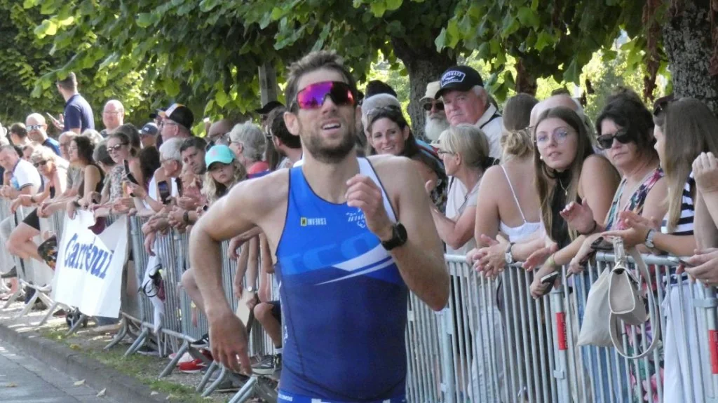 Corentin Mayeux en course — photo Jacques Besserdie, L'Union
